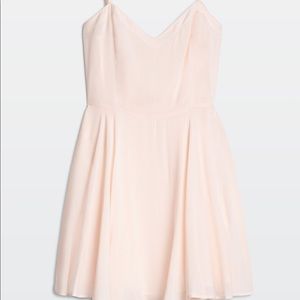 Aritzia Talula xs baby pink flare dress